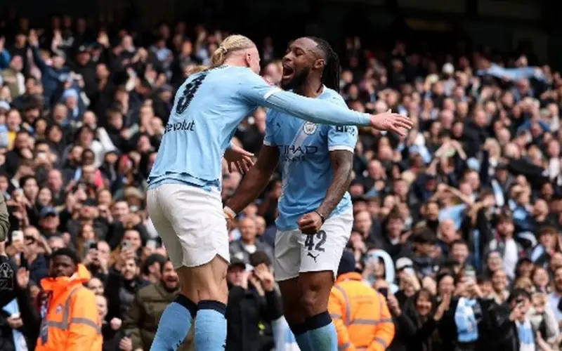 مانشستر سيتي يعزز الفارق أمام ليفربول.. هالاند يوقع على الهاتريك (فيديو)